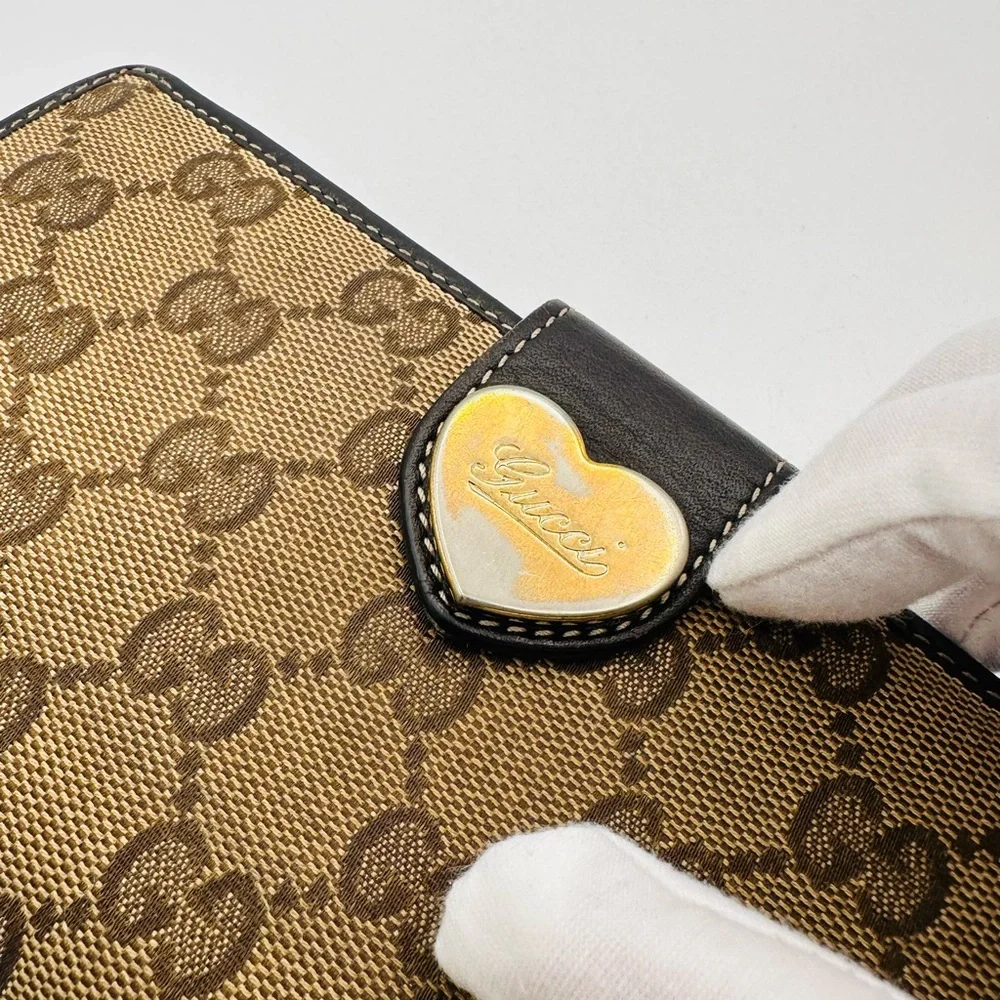 Gucci Long Heart Monogram Wallet - Picture 5 of 12